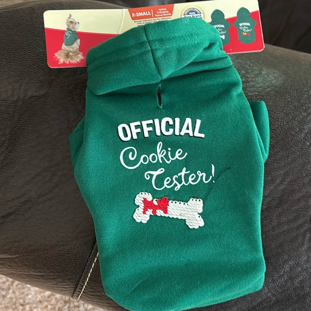 XS pet sweatshirt from Aldi